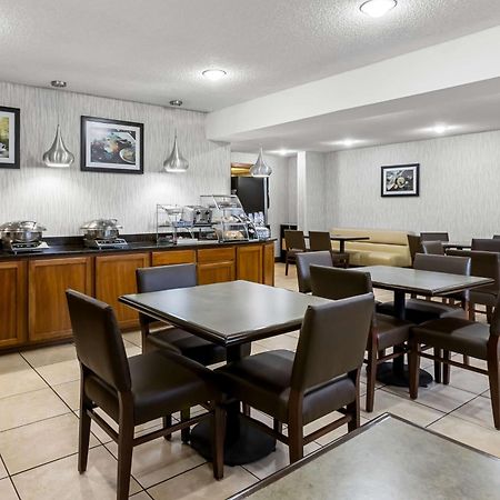 Best Western Gaylord Luaran gambar